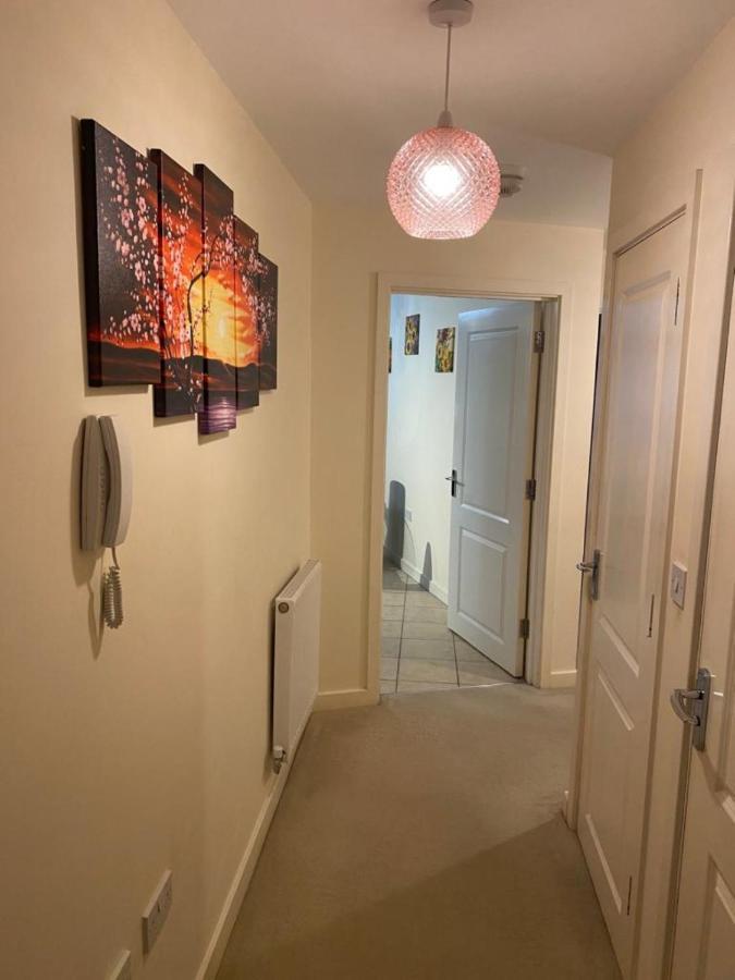 Exquisite Modern Homely 2 Bed With On-street Parking, Super Fast Wifi & 5 Mins Drive To Science & Business Parks Apartemen Cambridge (Cambridgeshire)